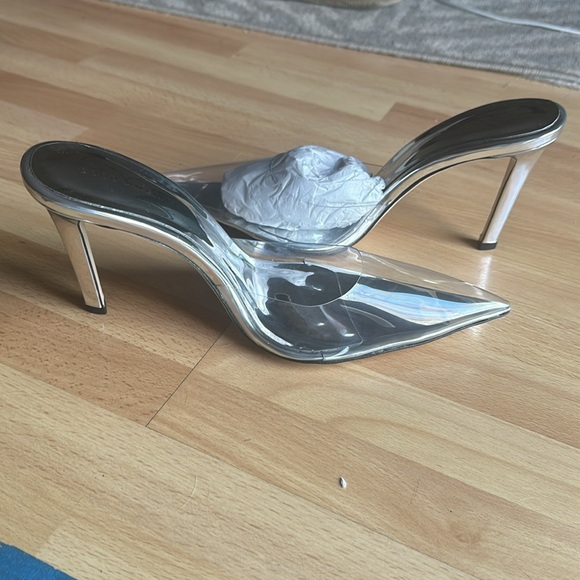 Good American Cinderella clear mule NWOT 11 - Picture 7 of 8